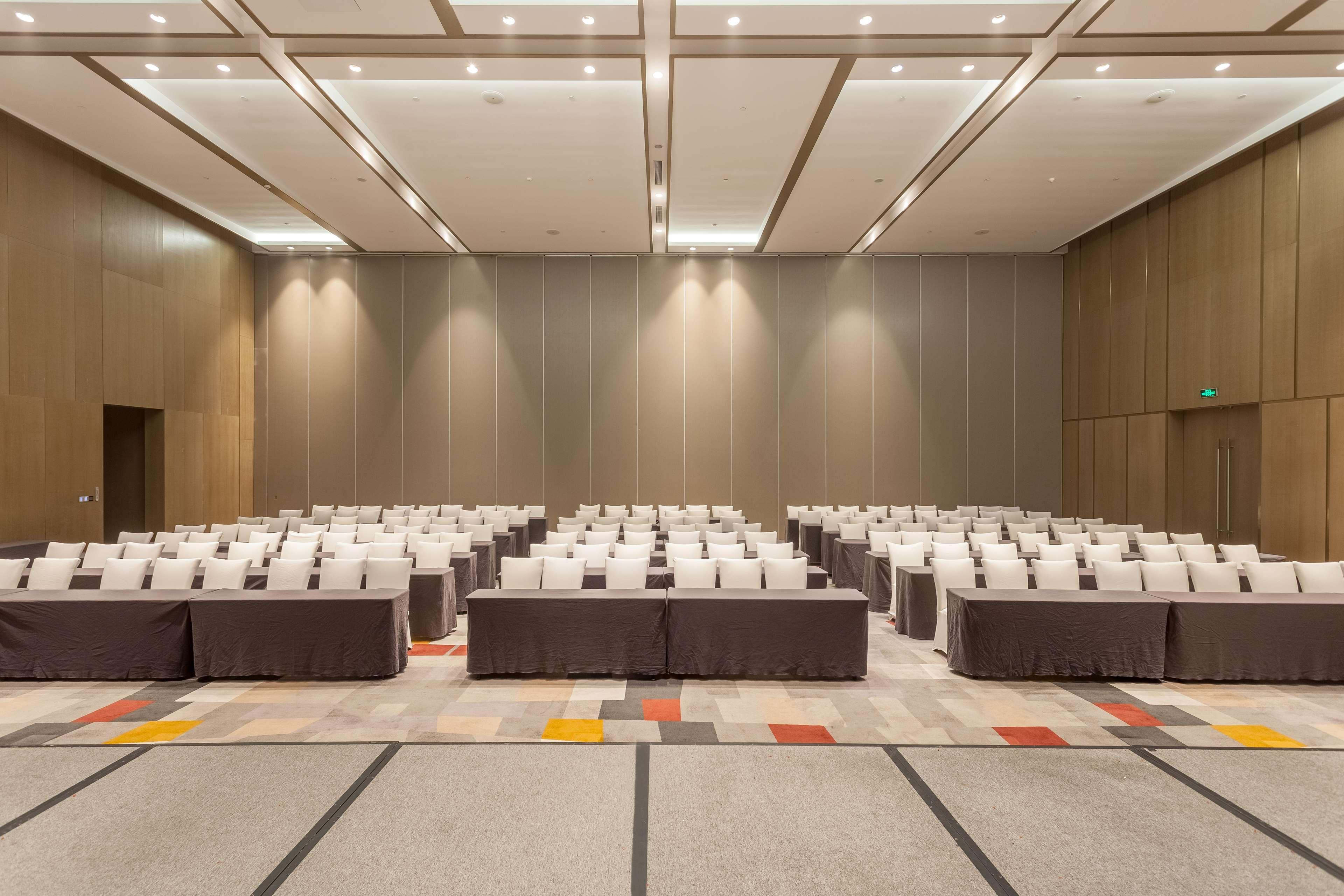 Radisson Exhibition Center Şanghay Dış mekan fotoğraf